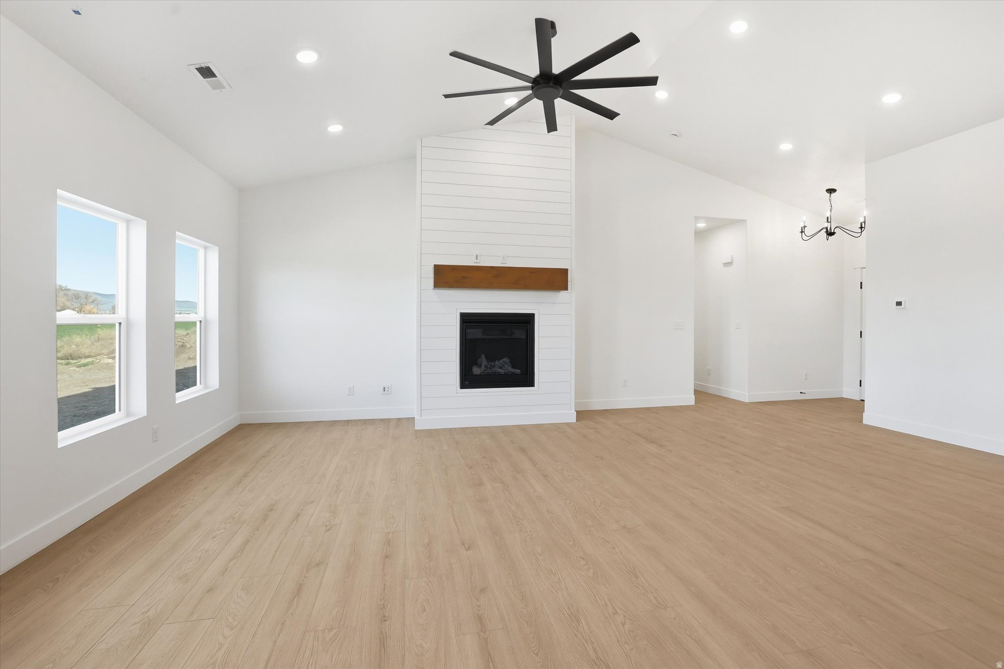 SUNSET VISTA - Residential