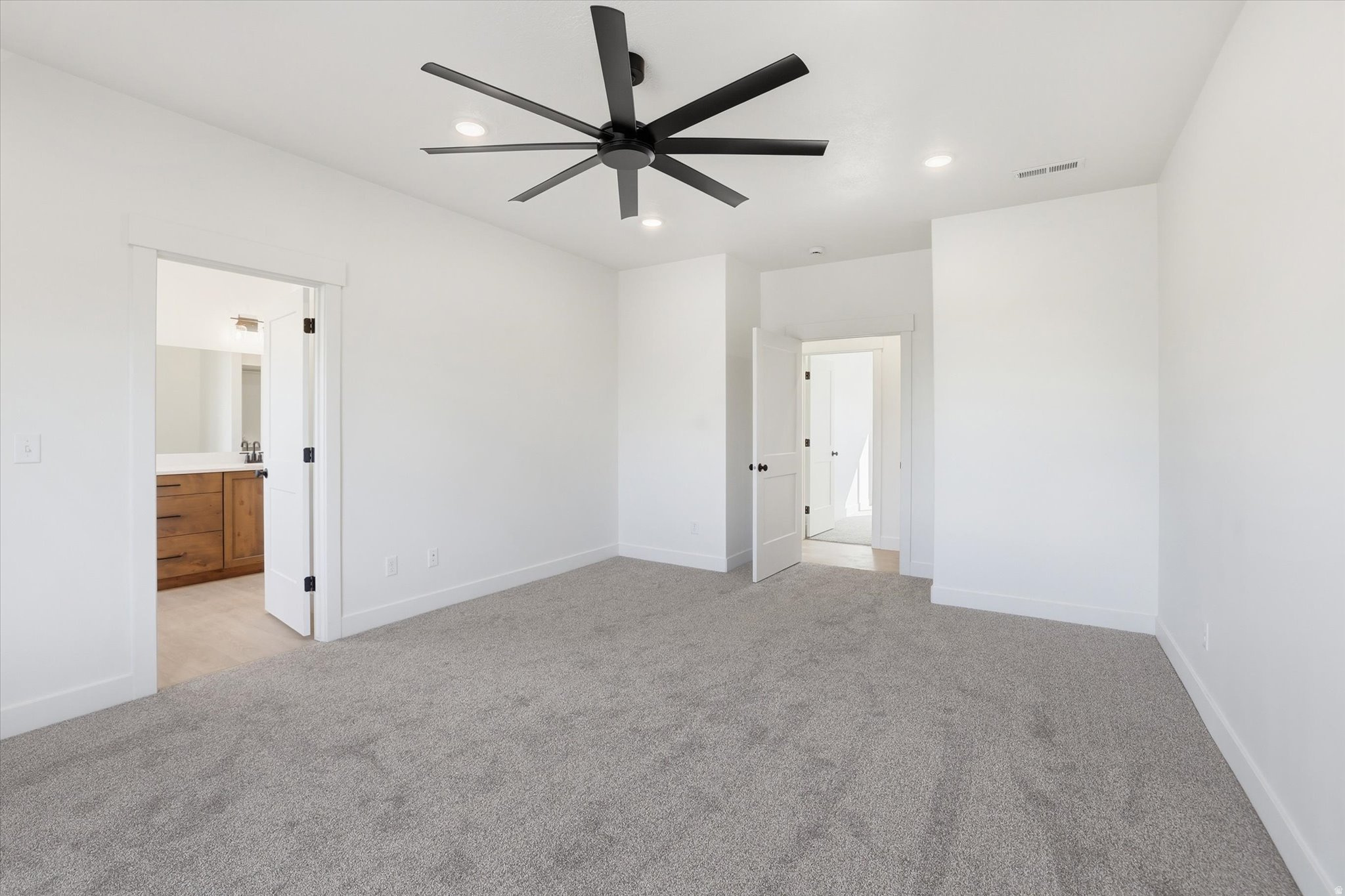 SUNSET VISTA - Residential