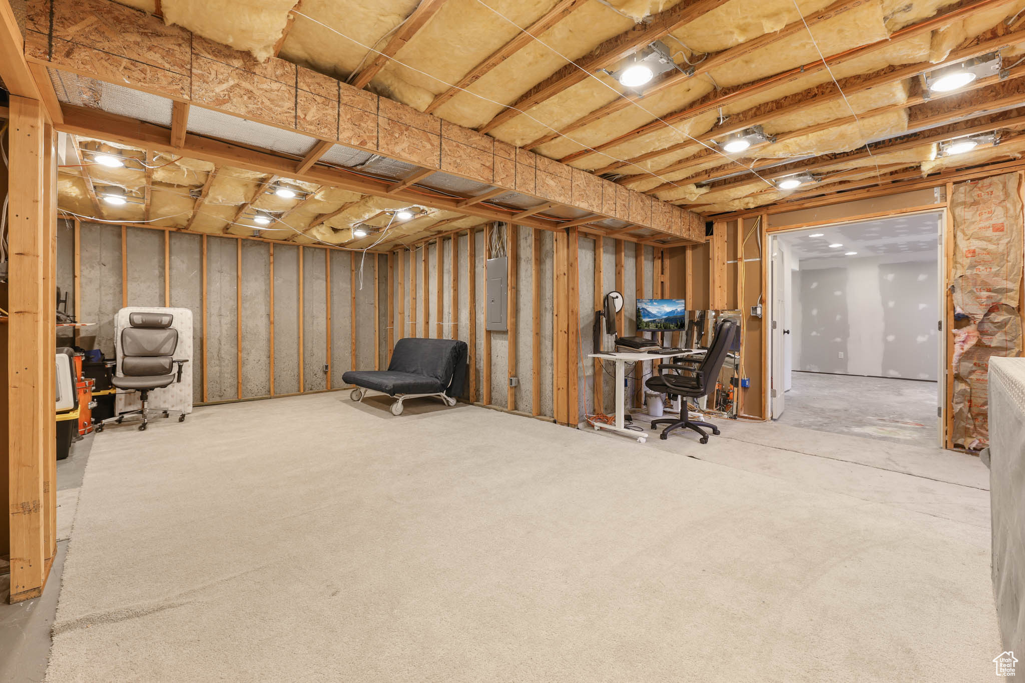 EAGLE POINT - Residential