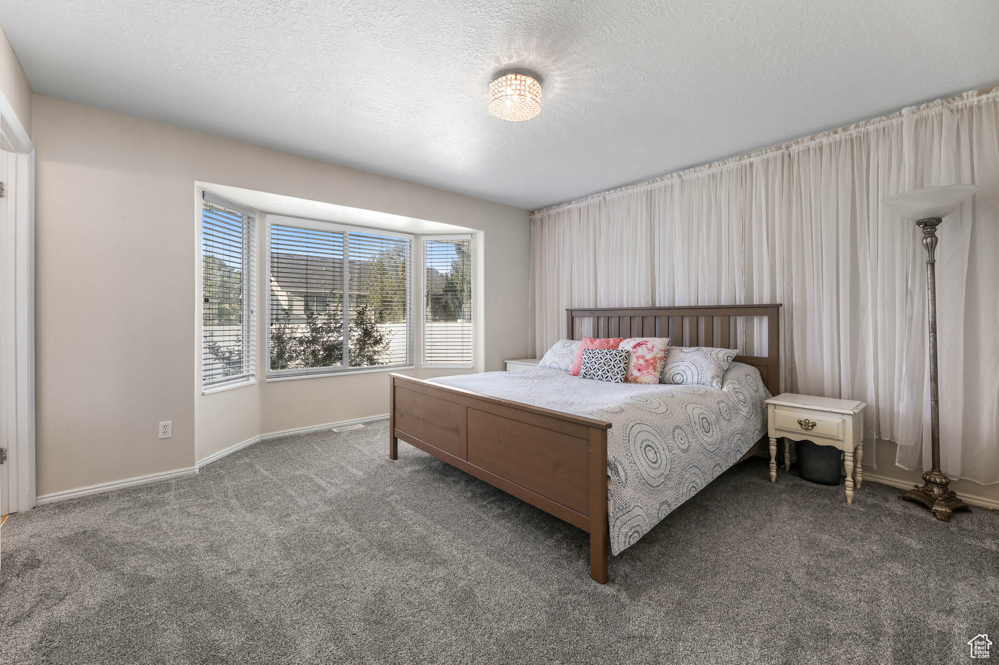 EAGLE POINT - Residential