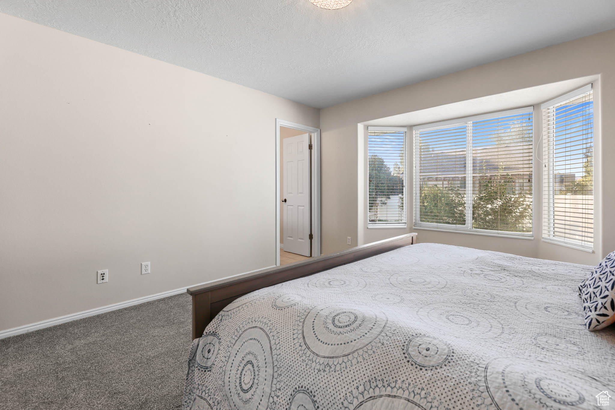 EAGLE POINT - Residential