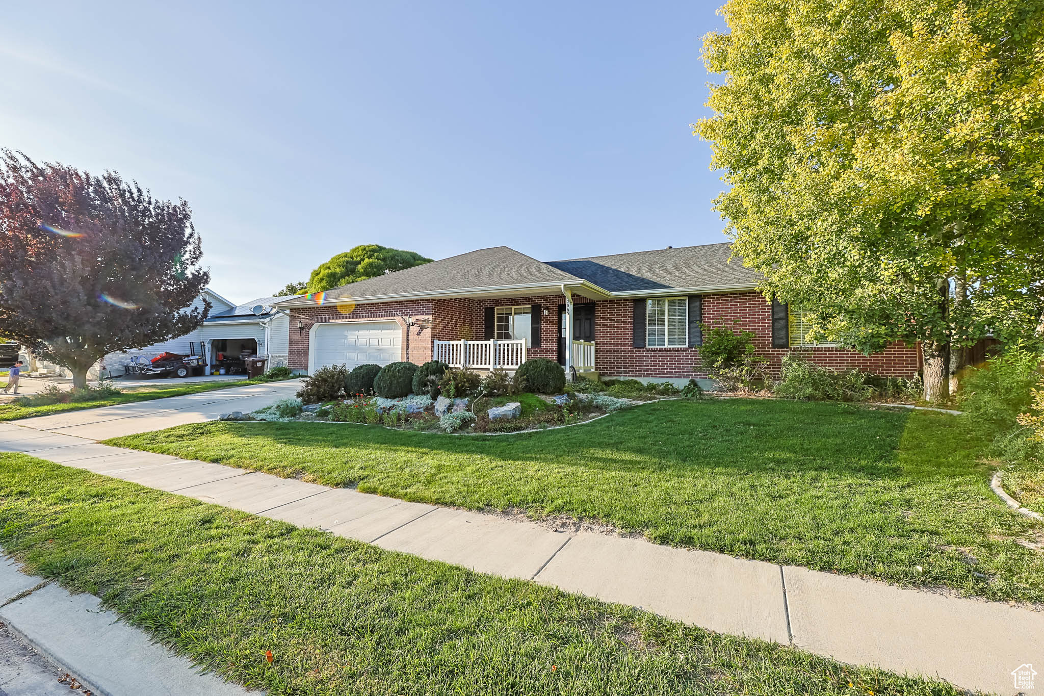 EAGLE POINT - Residential