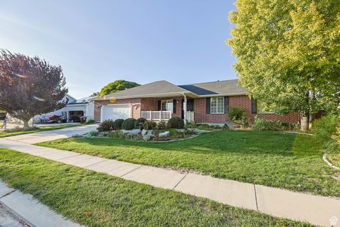 Tiny photo for 2065 E AUTUMN ST, Eagle Mountain, UT 84005 (MLS # 2112693)