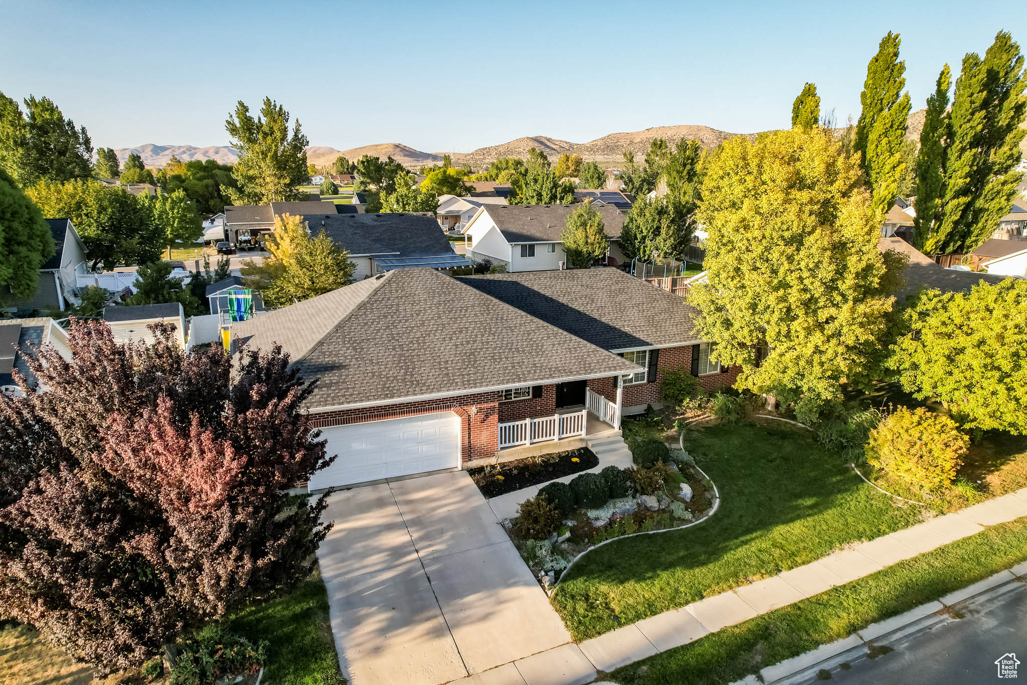 EAGLE POINT - Residential