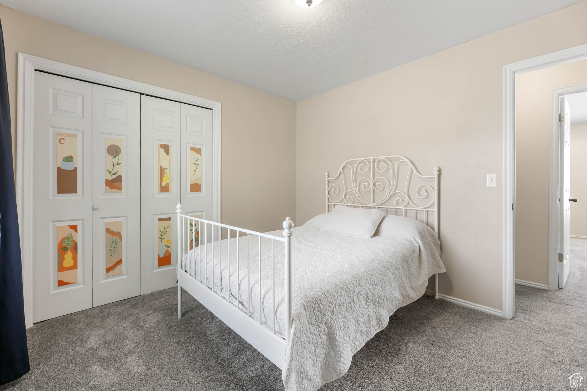 EAGLE POINT - Residential