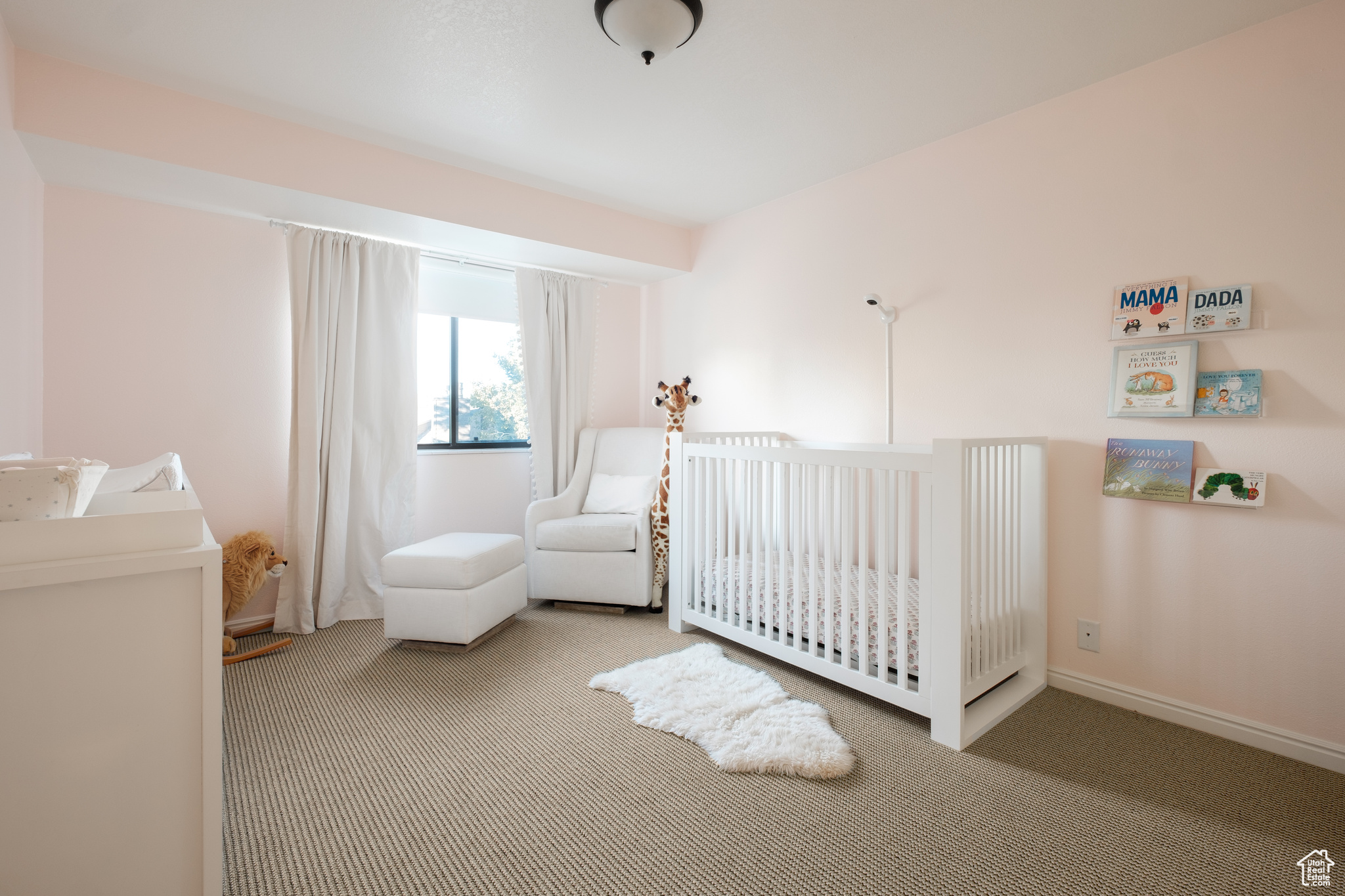 Park City, Utah 84098, United States, 4 Bedrooms Bedrooms, ,4 BathroomsBathrooms,Residential,Pending,8578