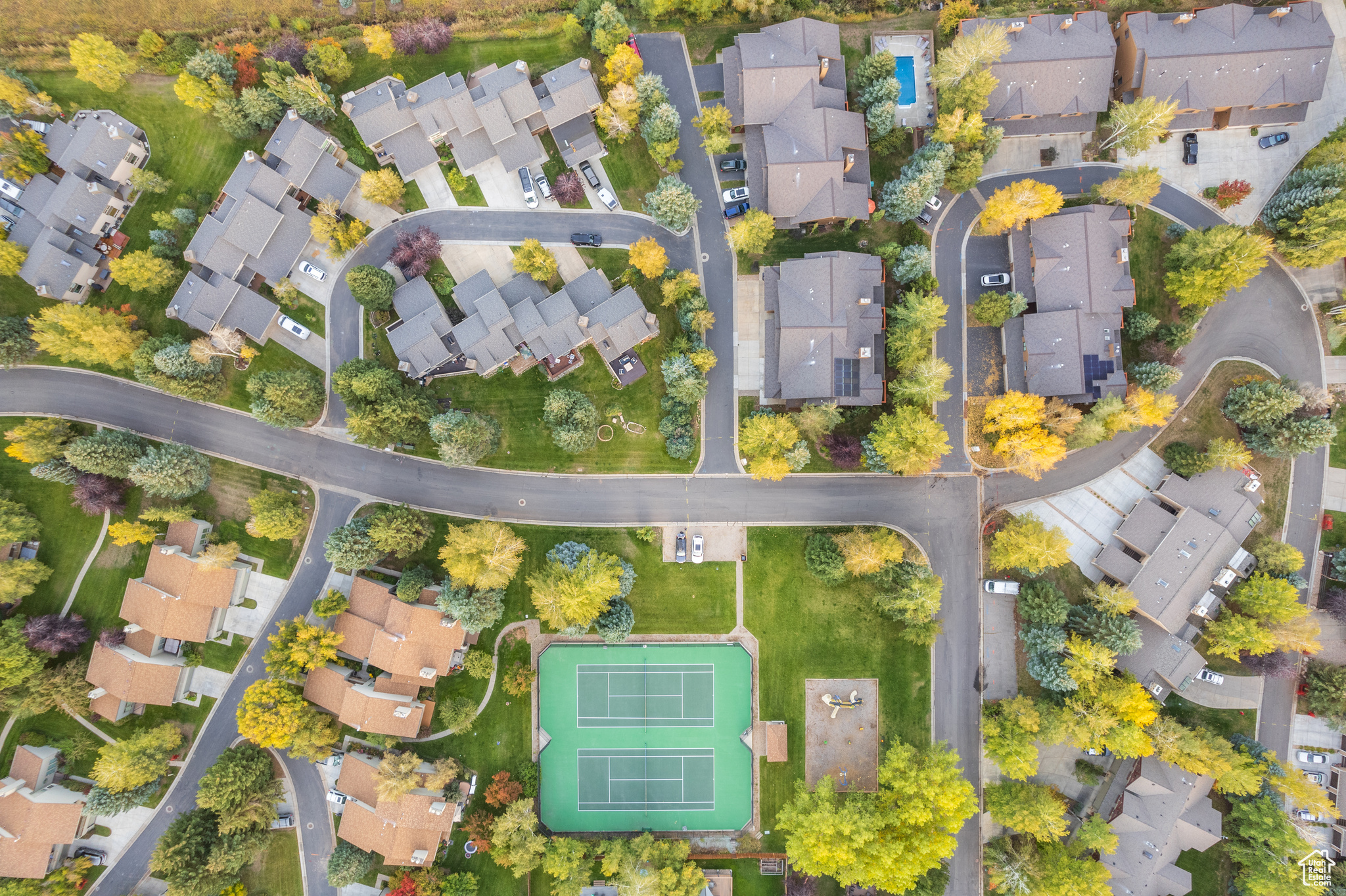 Park City, Utah 84098, United States, 4 Bedrooms Bedrooms, ,4 BathroomsBathrooms,Residential,Pending,8578