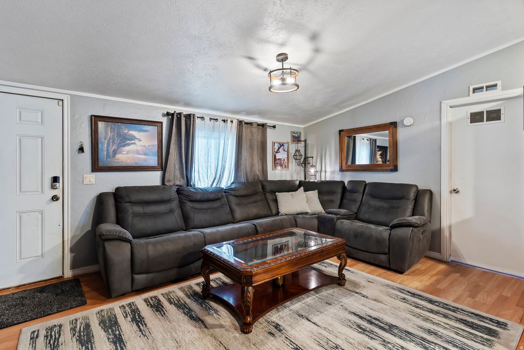 Photo of 862 W LAKE ST, Ogden, UT 84401 (MLS # 2137119)