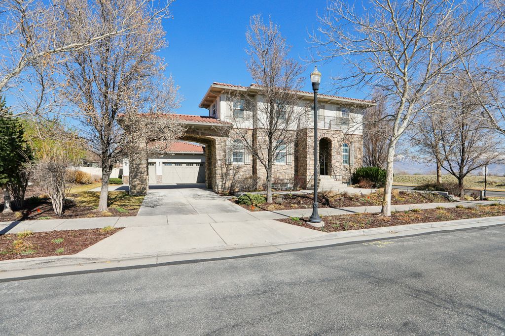 Photo of 11347 S KESTREL RISE RD, South Jordan, UT 84009 (MLS # 2145605)