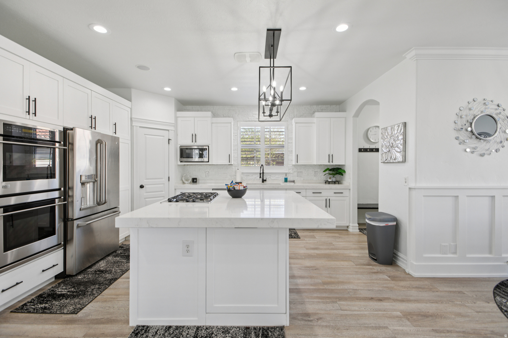 DAYBREAK - Residential