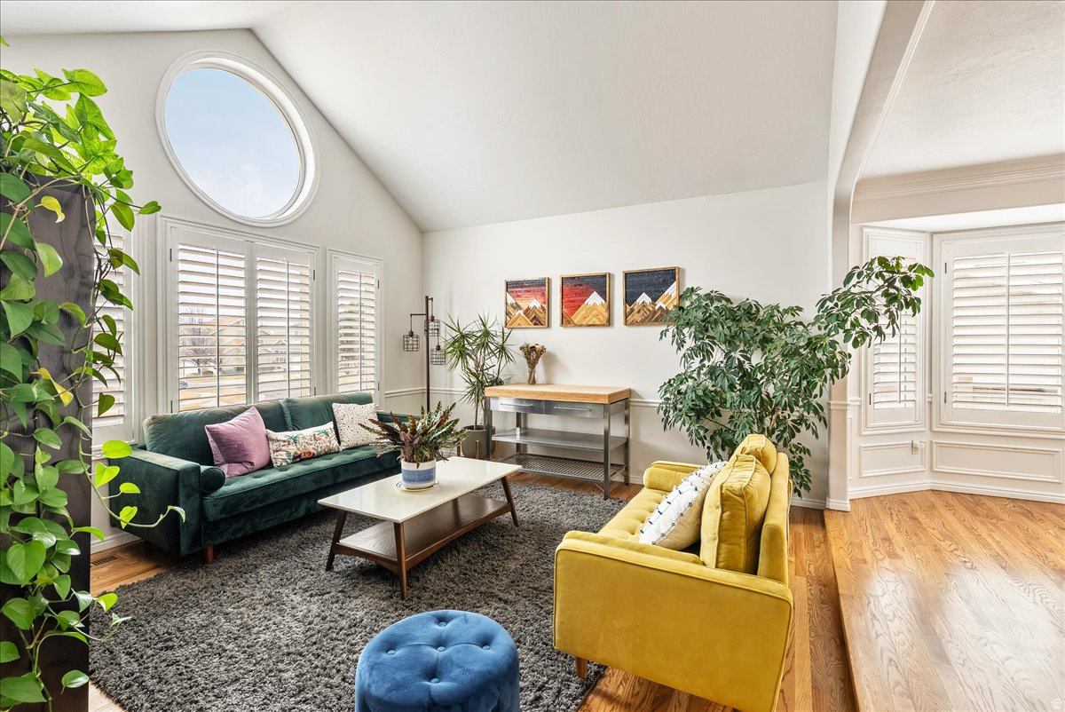 THE HEATHERS - Residential