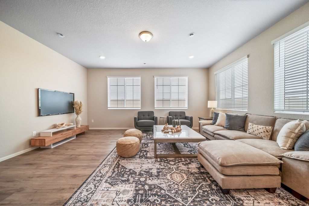 Photo of 104 N BEAR RIVER RD #139, Saratoga Springs, UT 84045 (MLS # 2128186)