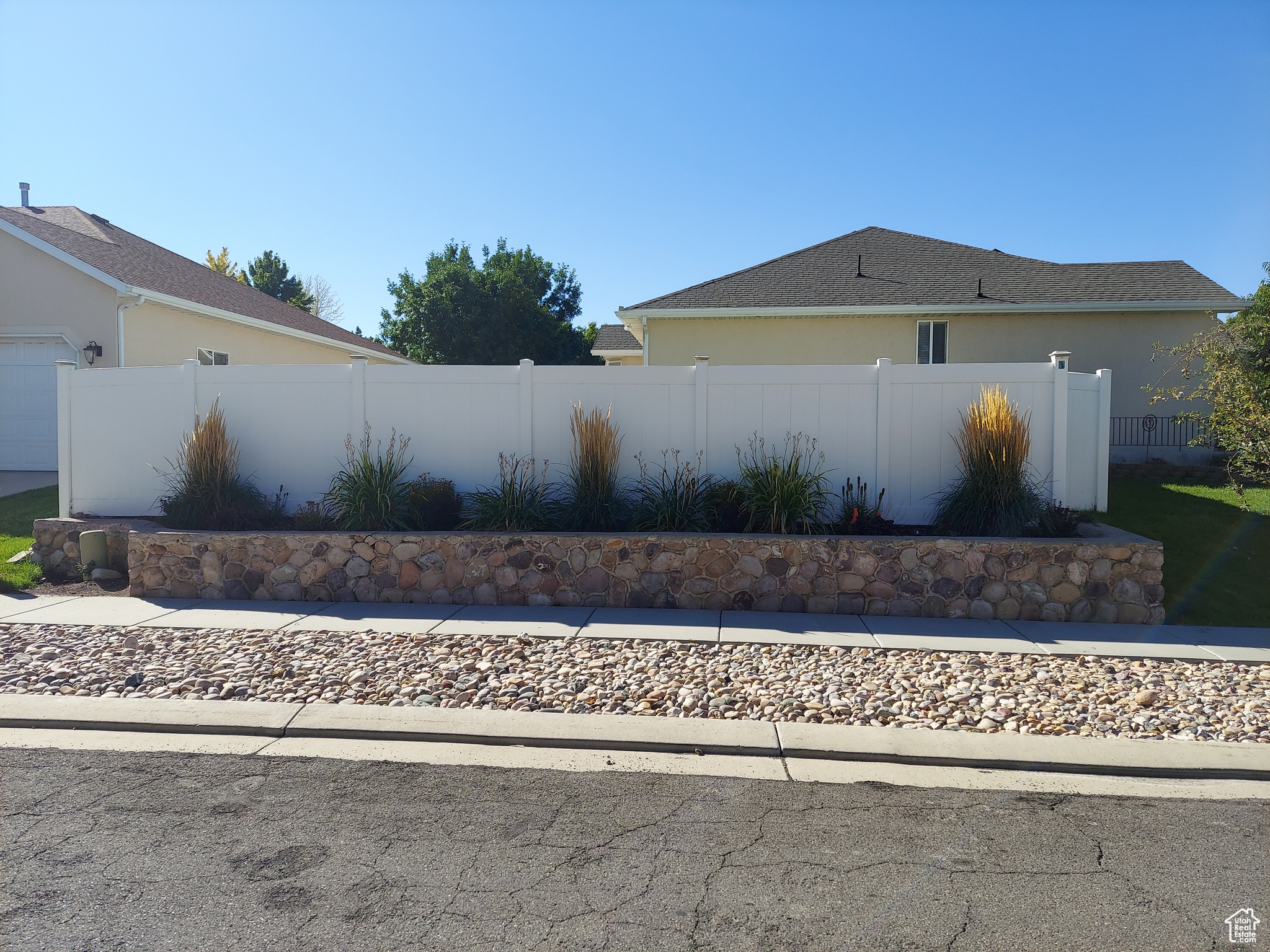 HUNTER VILLAGE PHASE 1 PLAT 4 - Residential