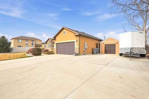 Tiny photo for 332 W 700 N, Santaquin, UT 84655 (MLS # 2139159)