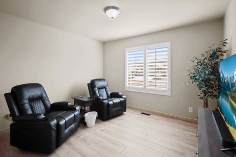 Tiny photo for 332 W 700 N, Santaquin, UT 84655 (MLS # 2139159)