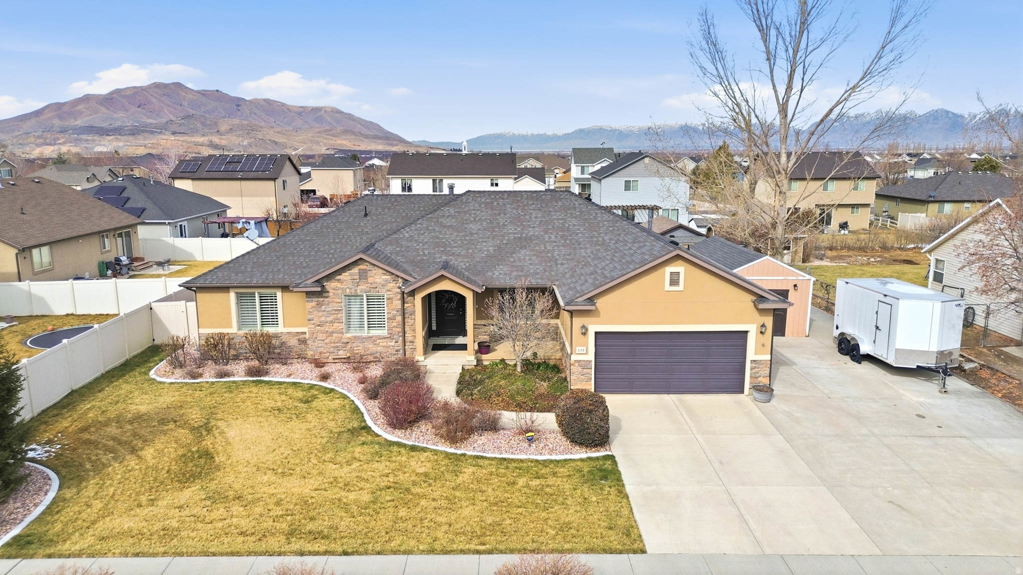 THE ORCHARDS - Residential