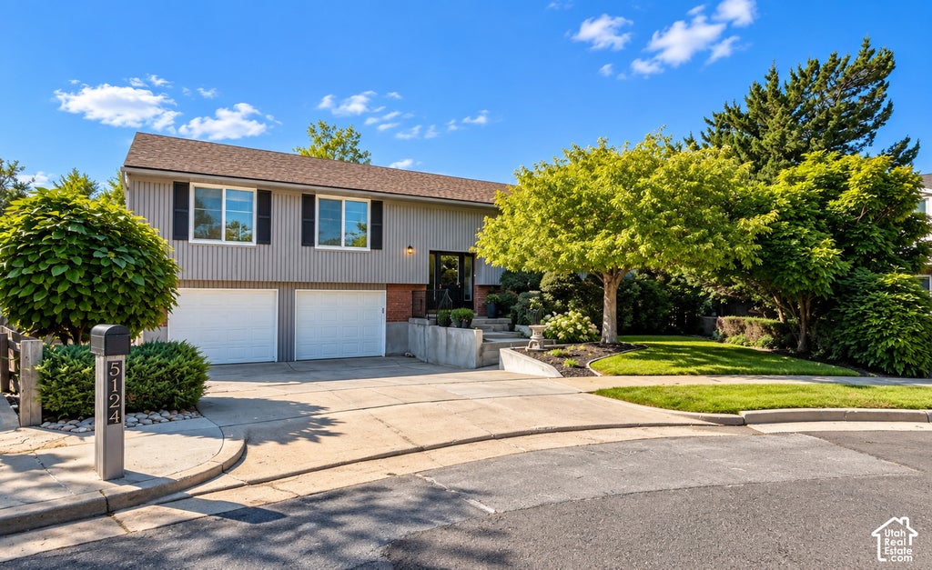 Photo of 5124 S 785 E, Salt Lake City, UT 84107 (MLS # 2188626)