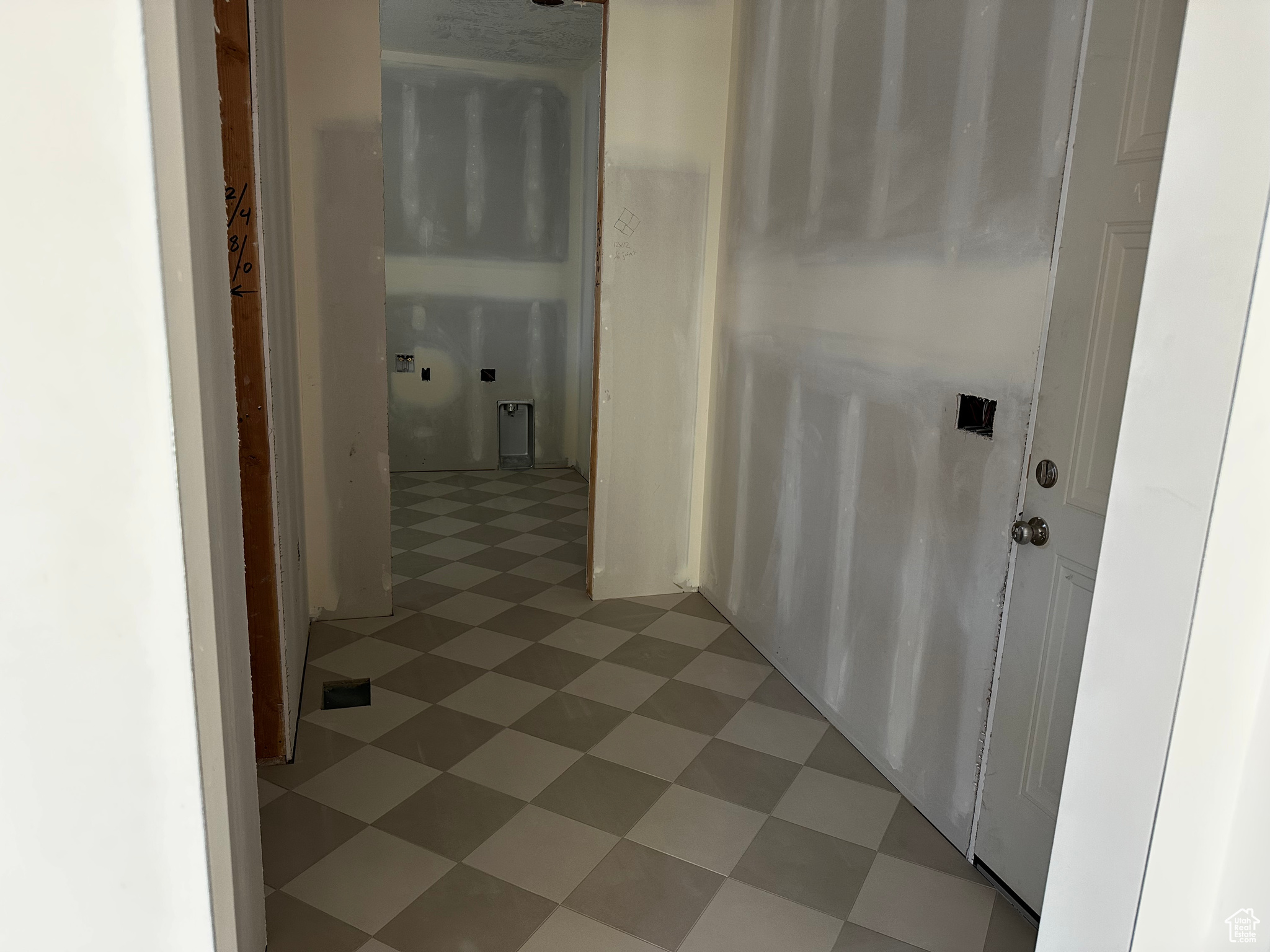 BEACON POINTE - Residential