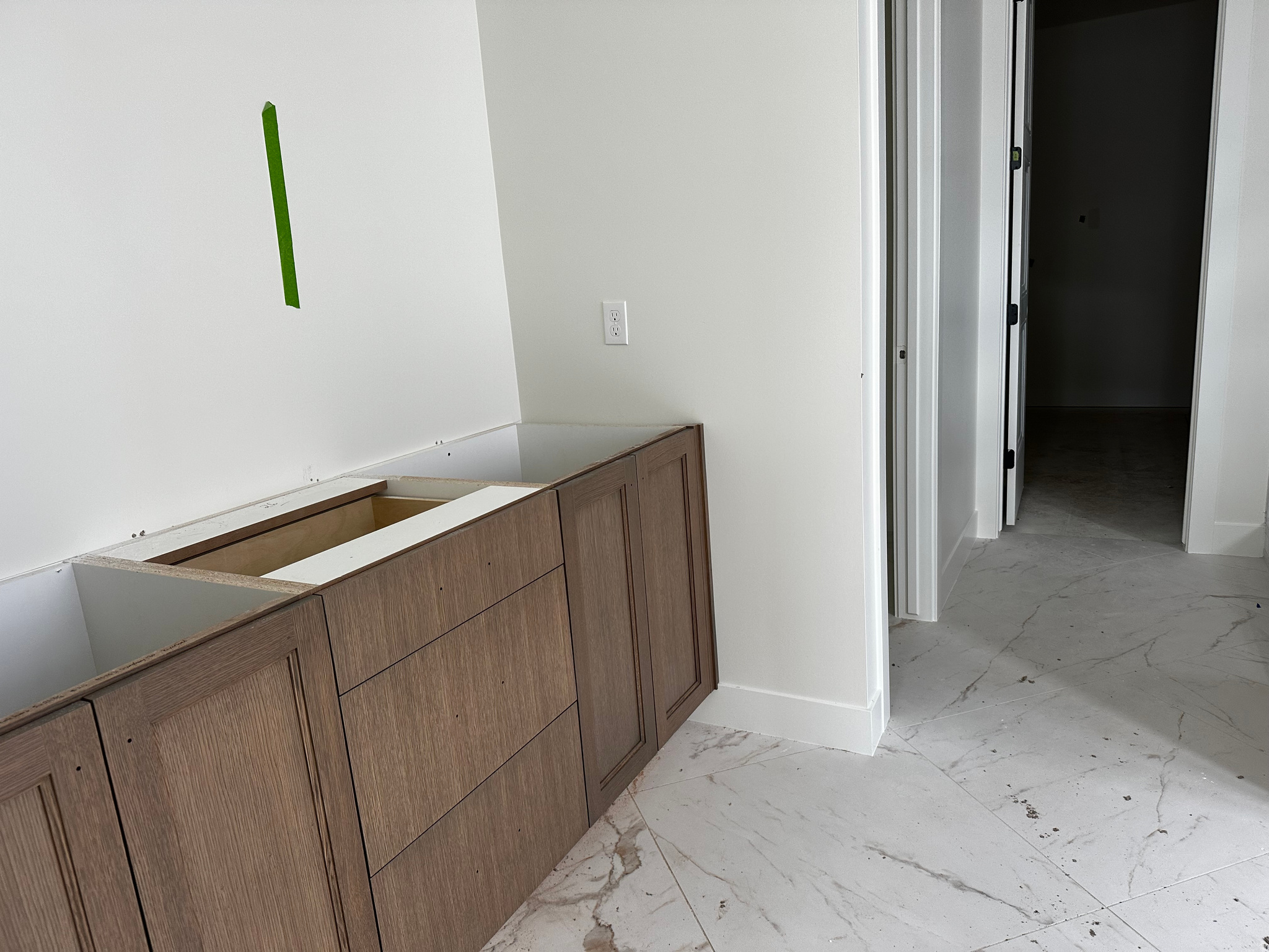 BEACON POINTE - Residential