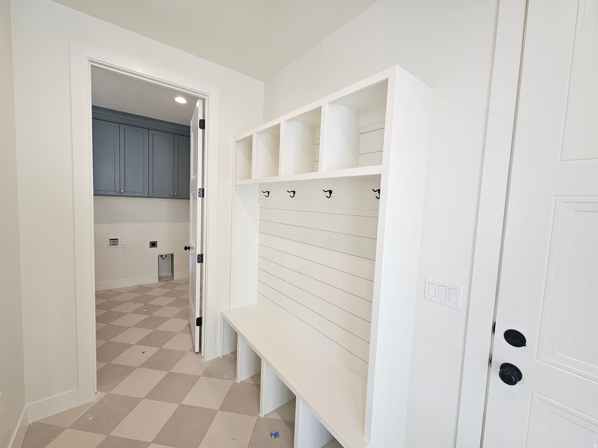 BEACON POINTE - Residential