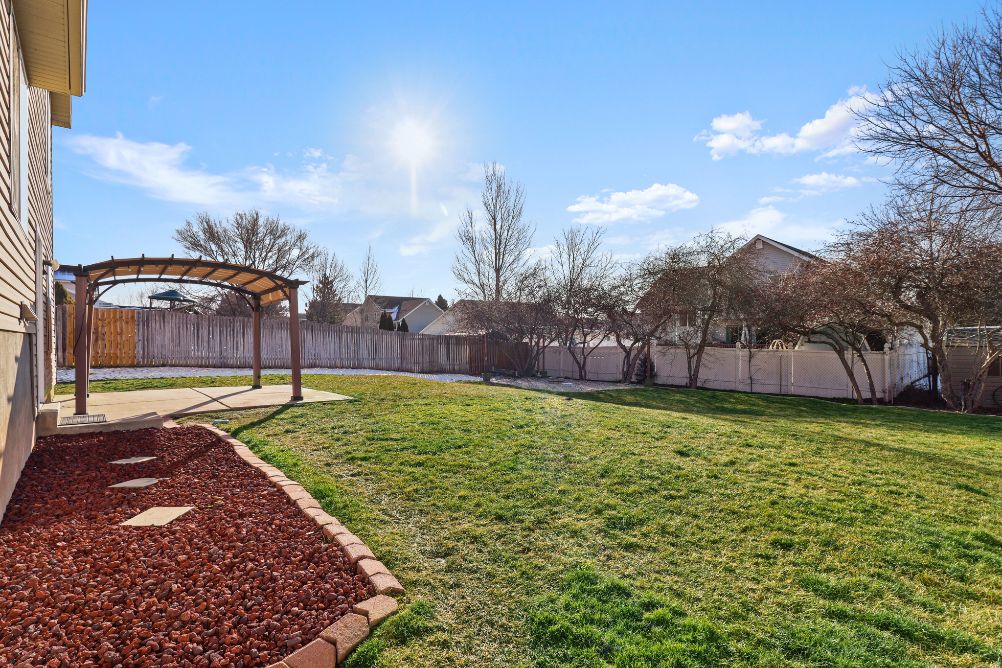 MOUNTAIN RIDGE - Residential