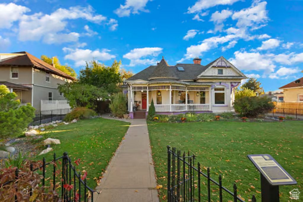 Photo of 164 W 100 N, Logan, UT 84321 (MLS # 2118990)