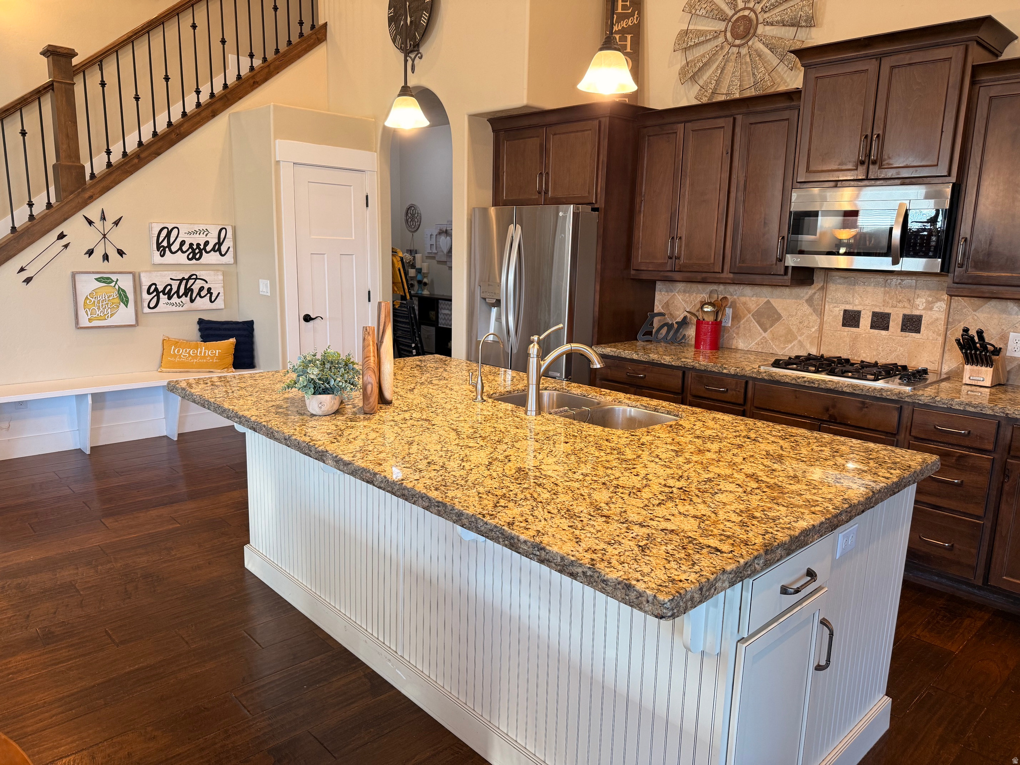 DEER MOUNTAIN ESTATES - Residential