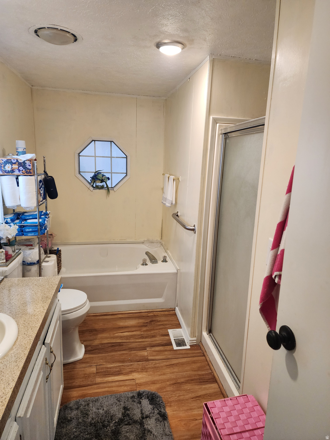 MAJESTIC MEADOWS - Residential