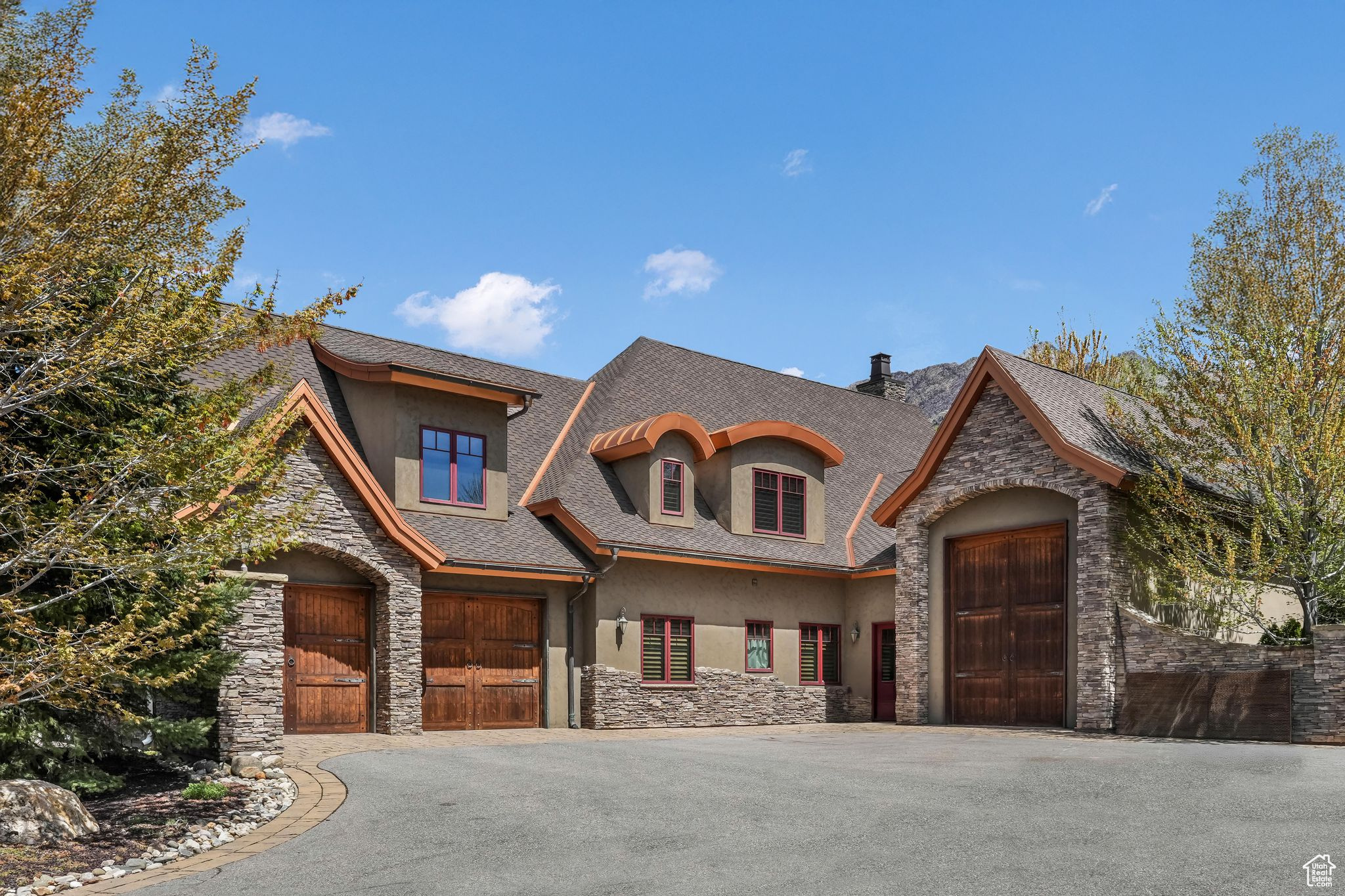 WOODS PUD - Residential