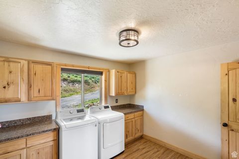 Tiny photo for 2013 N RIVER VIEW CIR, Huntsville, UT 84317 (MLS # 2084610)