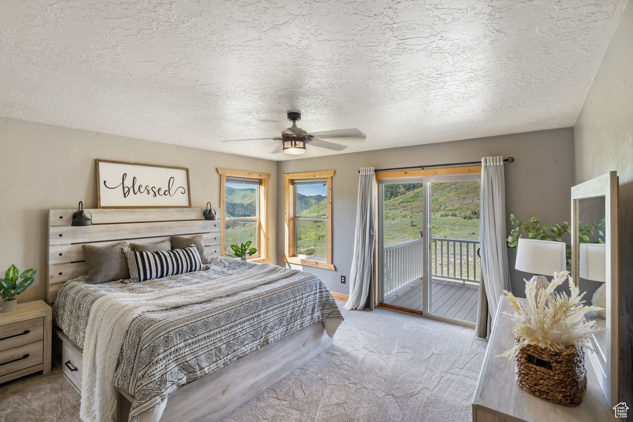 EVERGREEN PARK - Residential