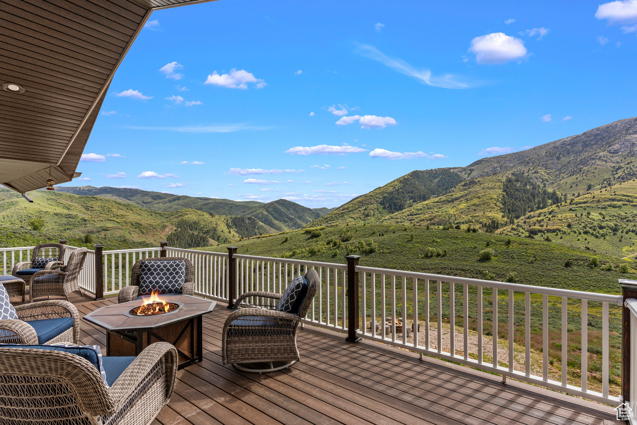 EVERGREEN PARK - Residential