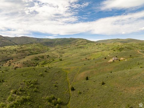 Tiny photo for 2013 N RIVER VIEW CIR, Huntsville, UT 84317 (MLS # 2084610)