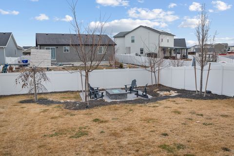 Tiny photo for 1258 E BELL BUOY WAY, Eagle Mountain, UT 84005 (MLS # 2140695)