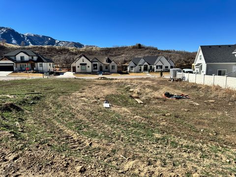 Tiny photo for 3583 S MAPLETON DR #13, Mapleton, UT 84664 (MLS # 2141949)