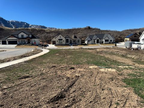 Tiny photo for 3583 S MAPLETON DR #13, Mapleton, UT 84664 (MLS # 2141949)
