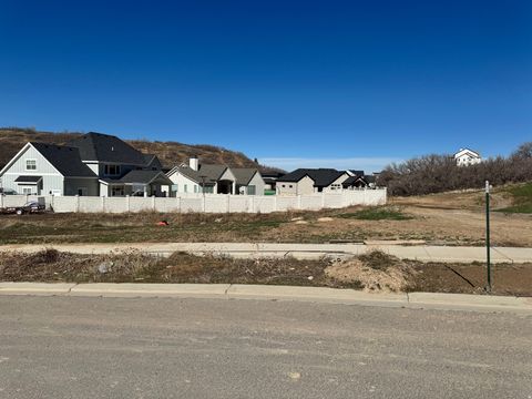 Tiny photo for 3583 S MAPLETON DR #13, Mapleton, UT 84664 (MLS # 2141949)