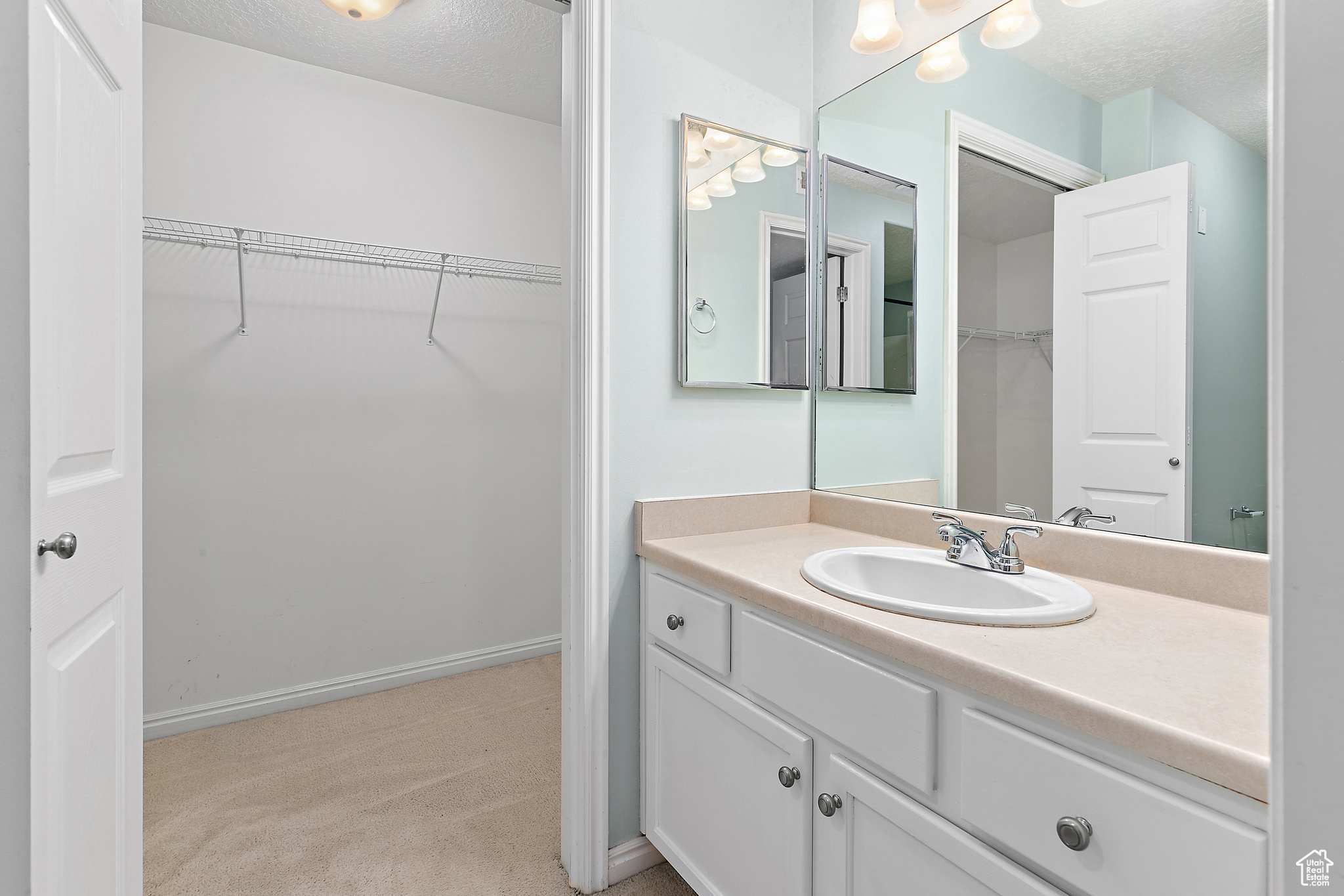 HARVEST HILL - Residential