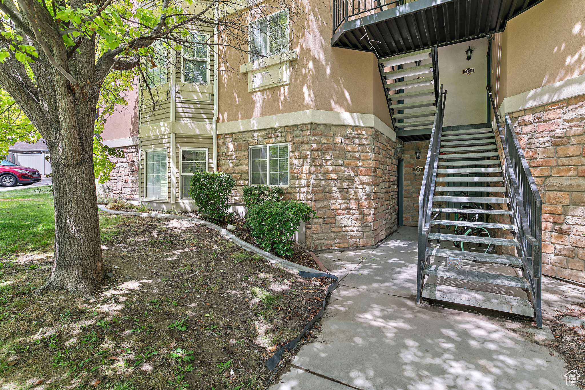 HARVEST HILL - Residential