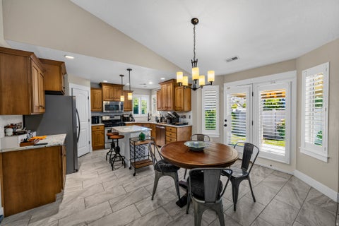 Tiny photo for 564 N SPRING MEADOW LN. LN W, Farmington, UT 84025 (MLS # 2179559)