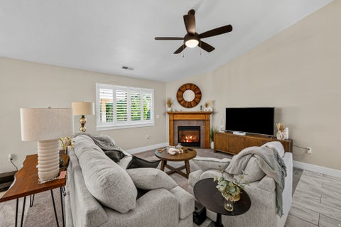 Tiny photo for 564 N SPRING MEADOW LN. LN W, Farmington, UT 84025 (MLS # 2179559)