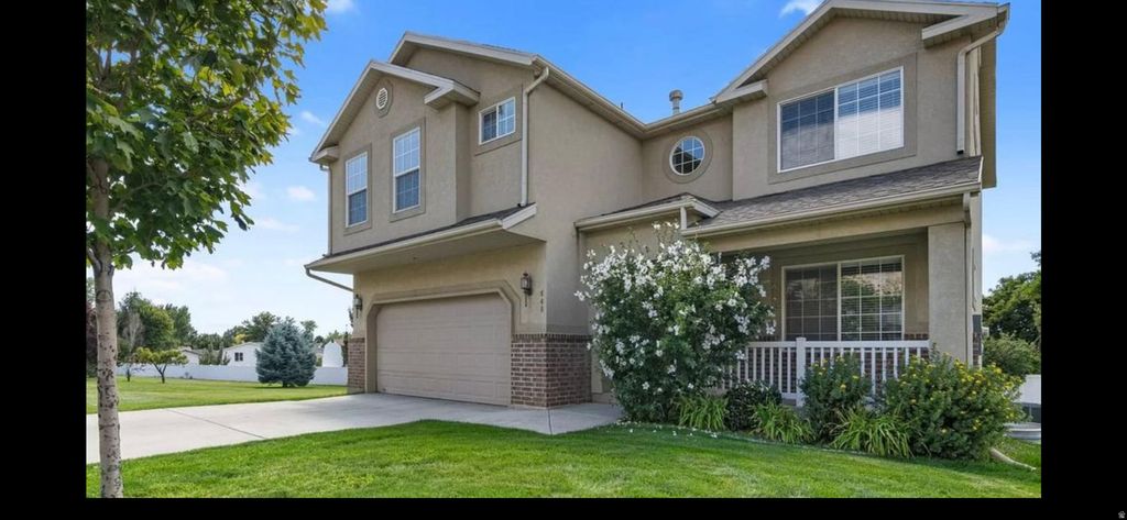 Photo of 848 S APPLE GROVE LN, Pleasant Grove, UT 84062 (MLS # 2156870)
