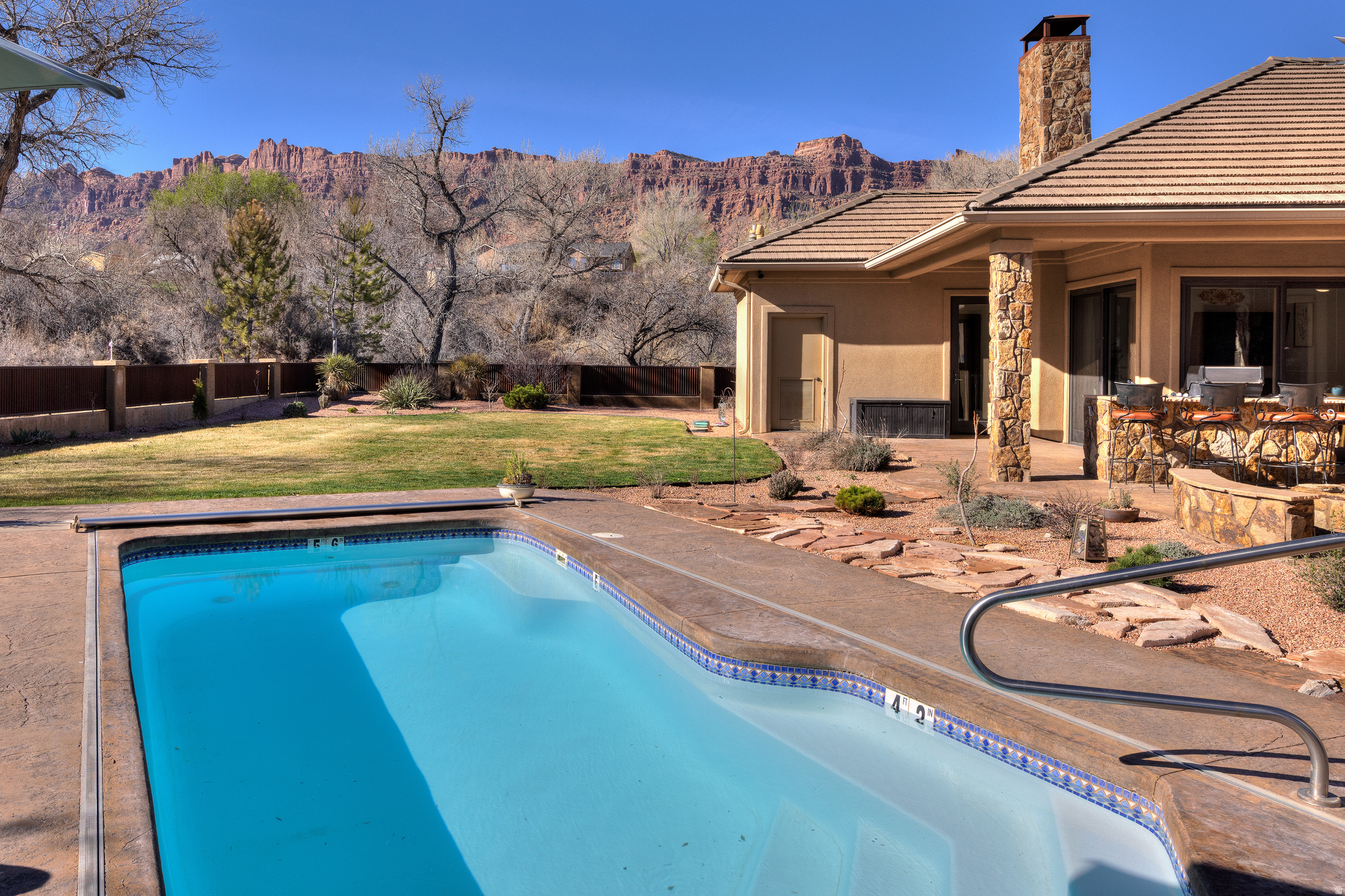 SPANISH TRAIL ESTATES - Residential