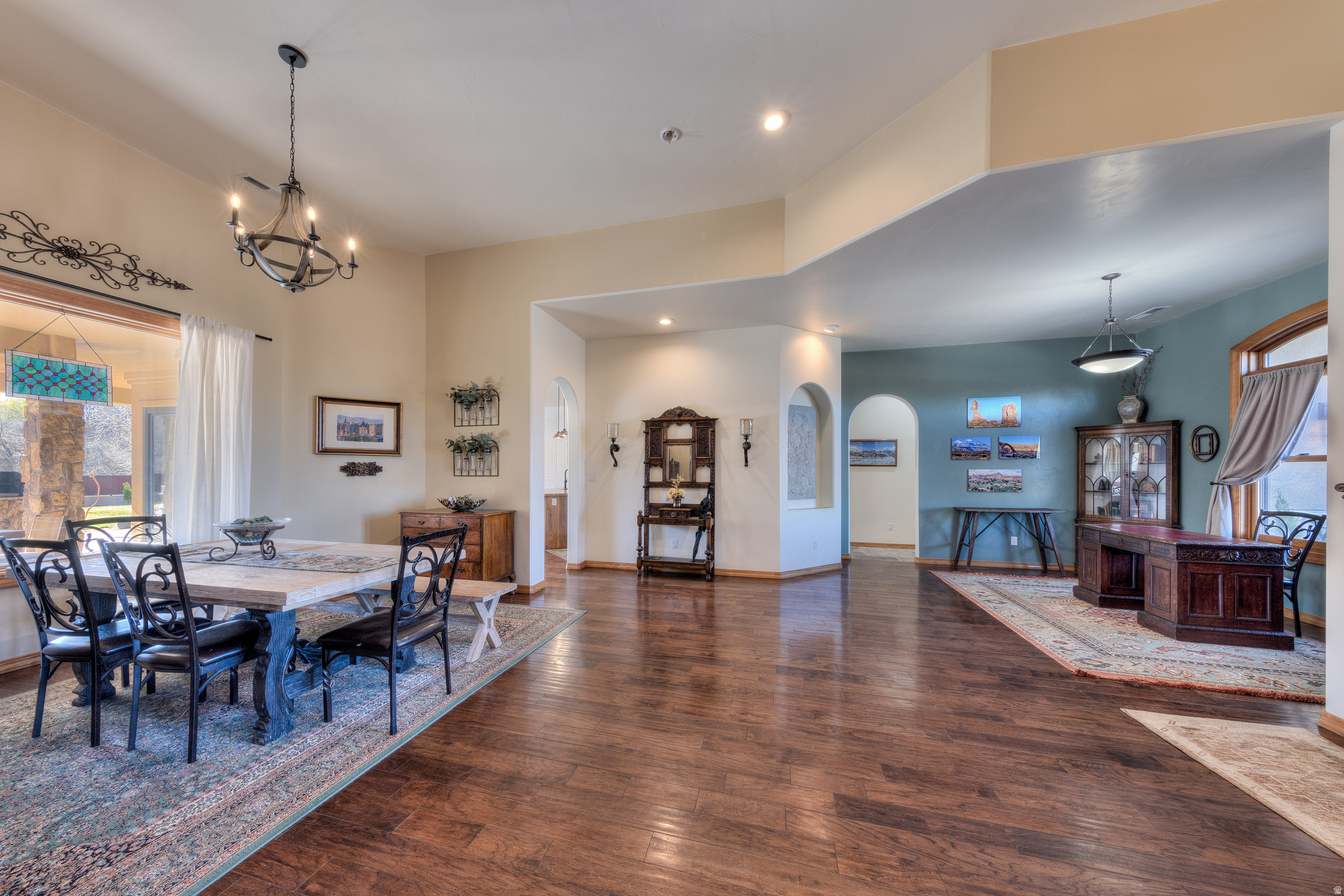 SPANISH TRAIL ESTATES - Residential
