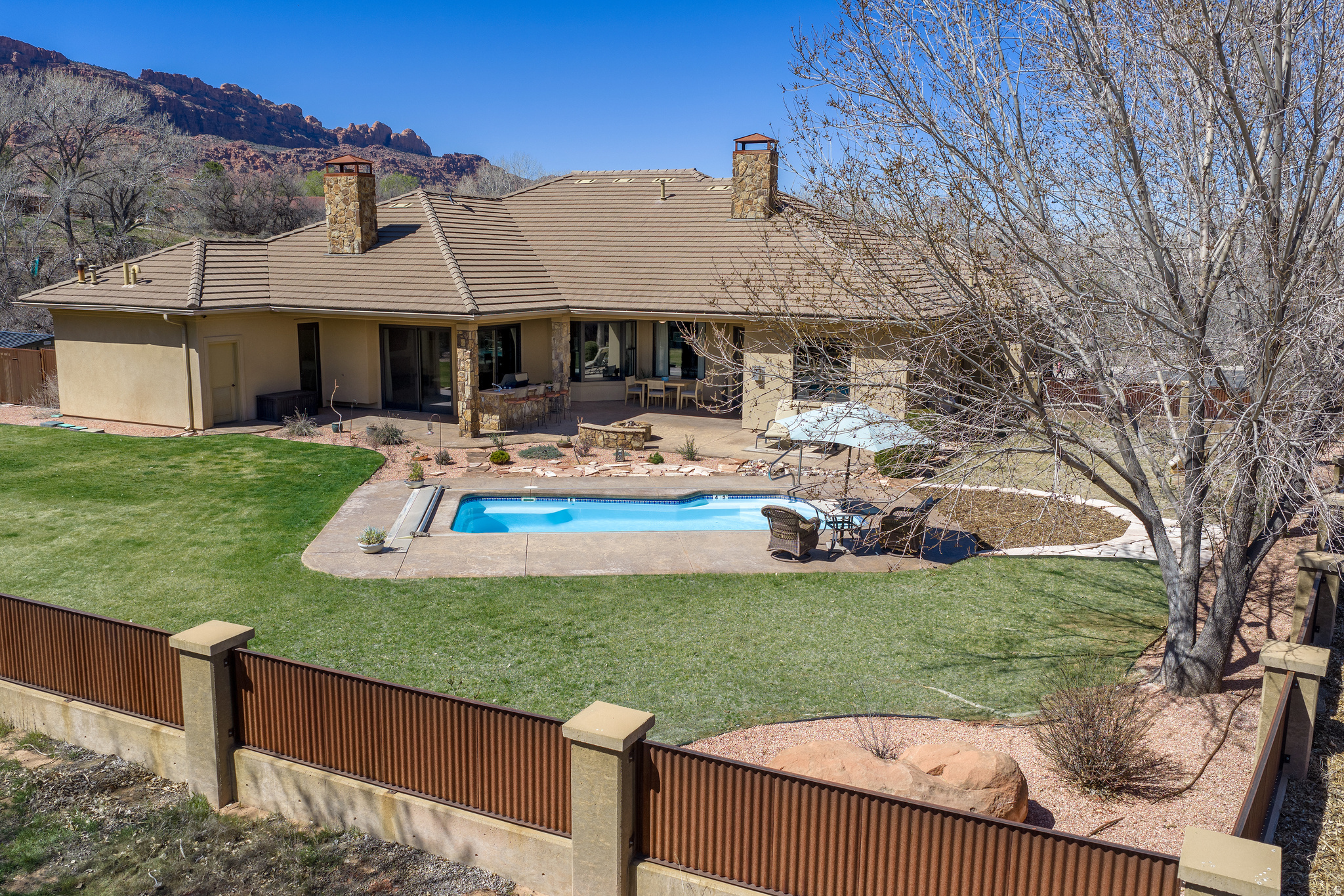 SPANISH TRAIL ESTATES - Residential