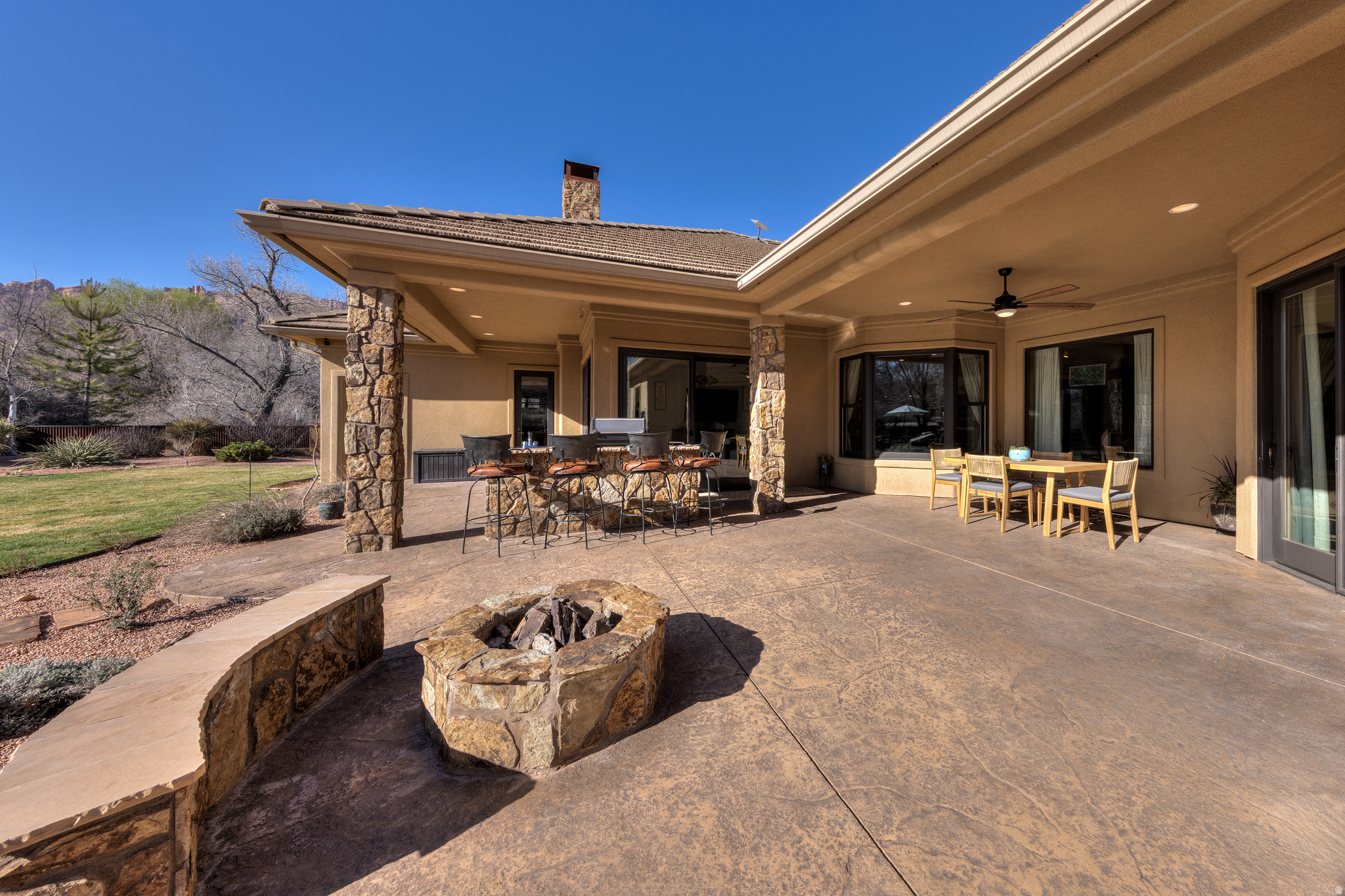 SPANISH TRAIL ESTATES - Residential