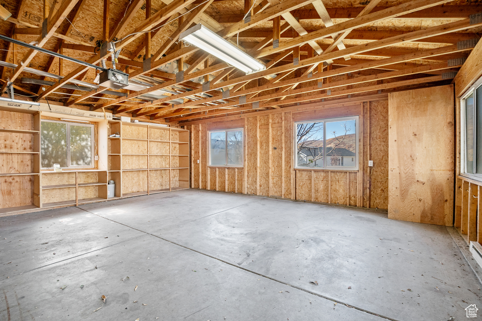 SOUTY SUMMIT - Residential