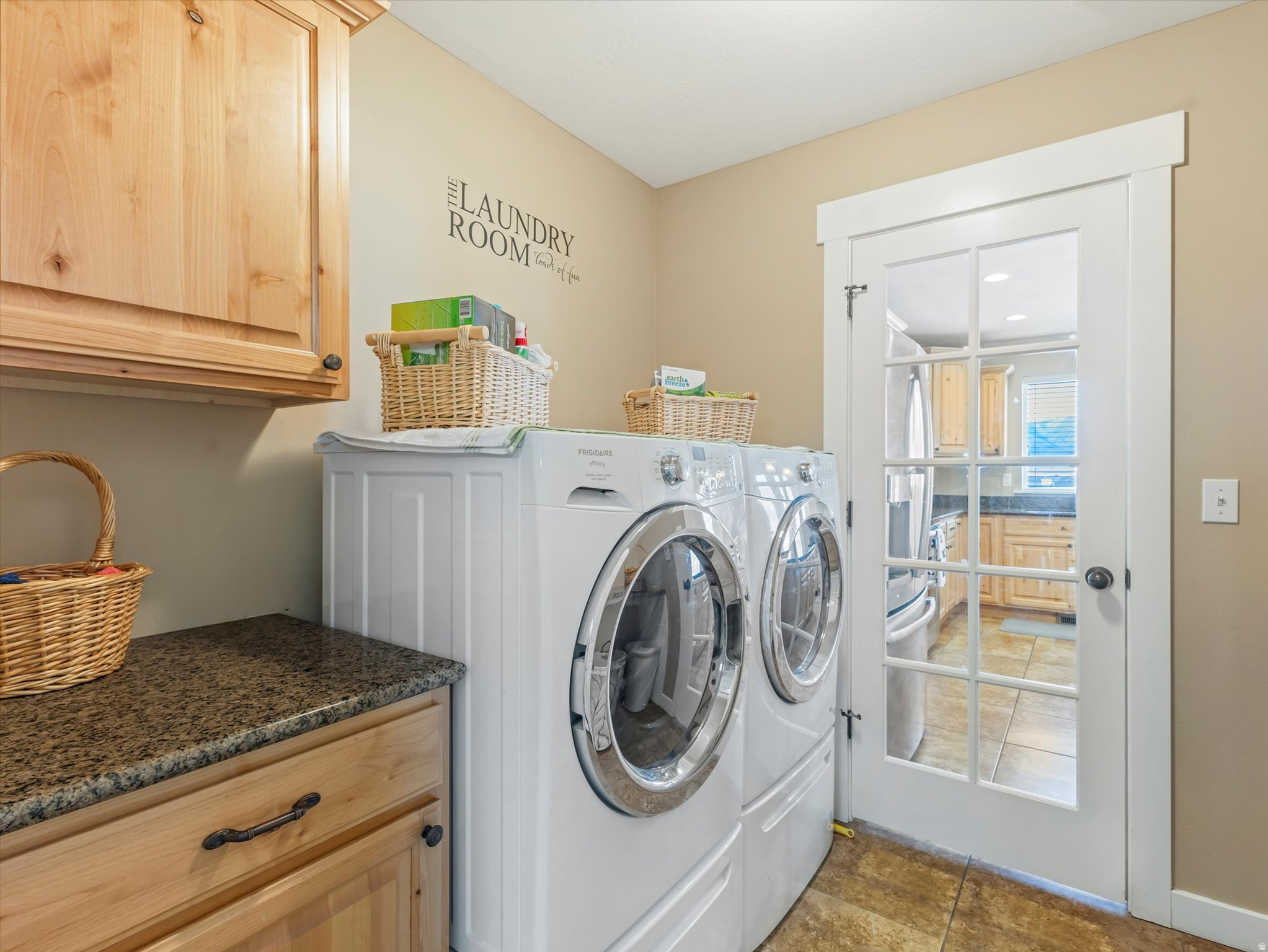 LONE TREE AT CIRCLE FIVE RANCH - Residential