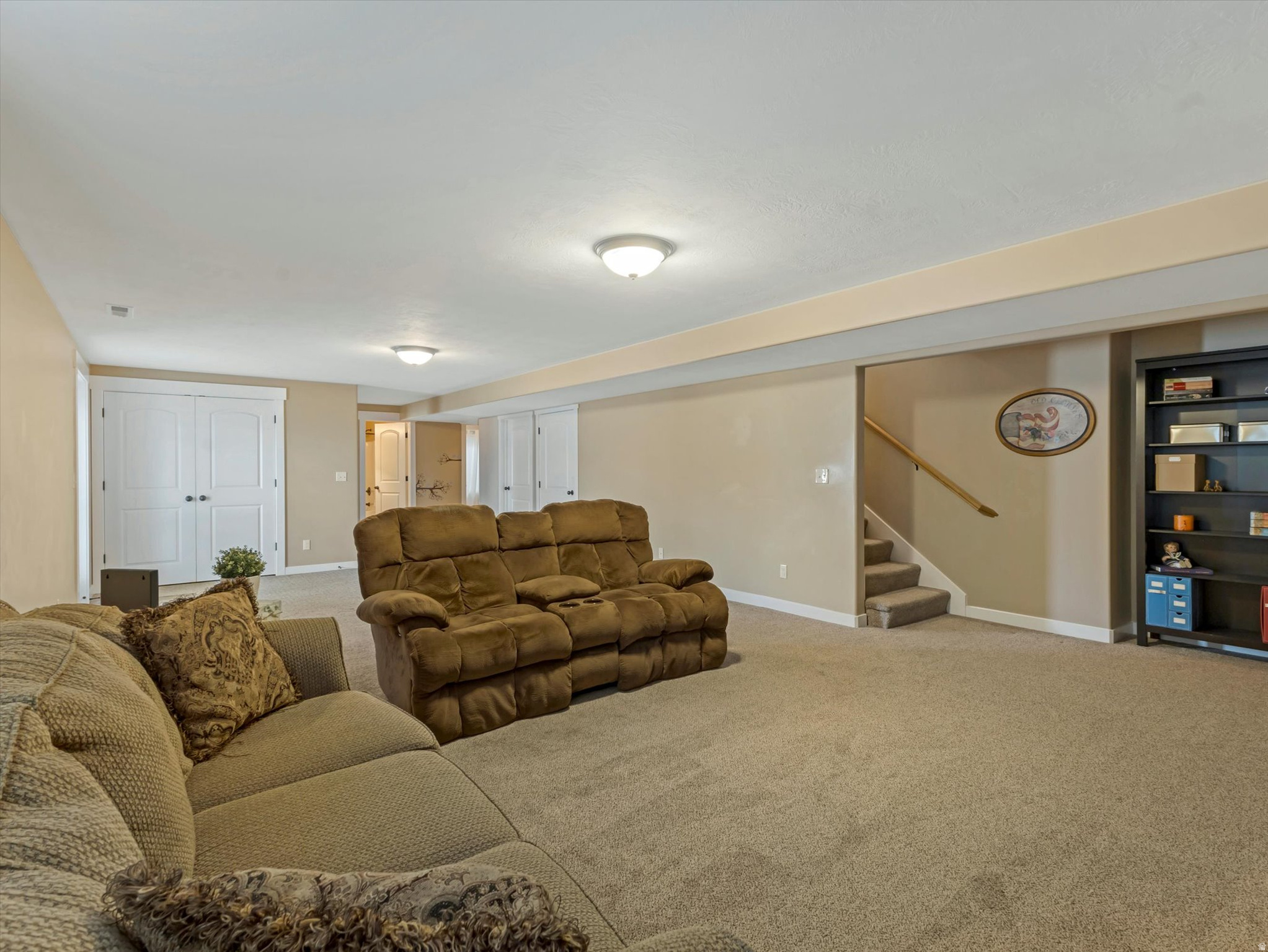 LONE TREE AT CIRCLE FIVE RANCH - Residential