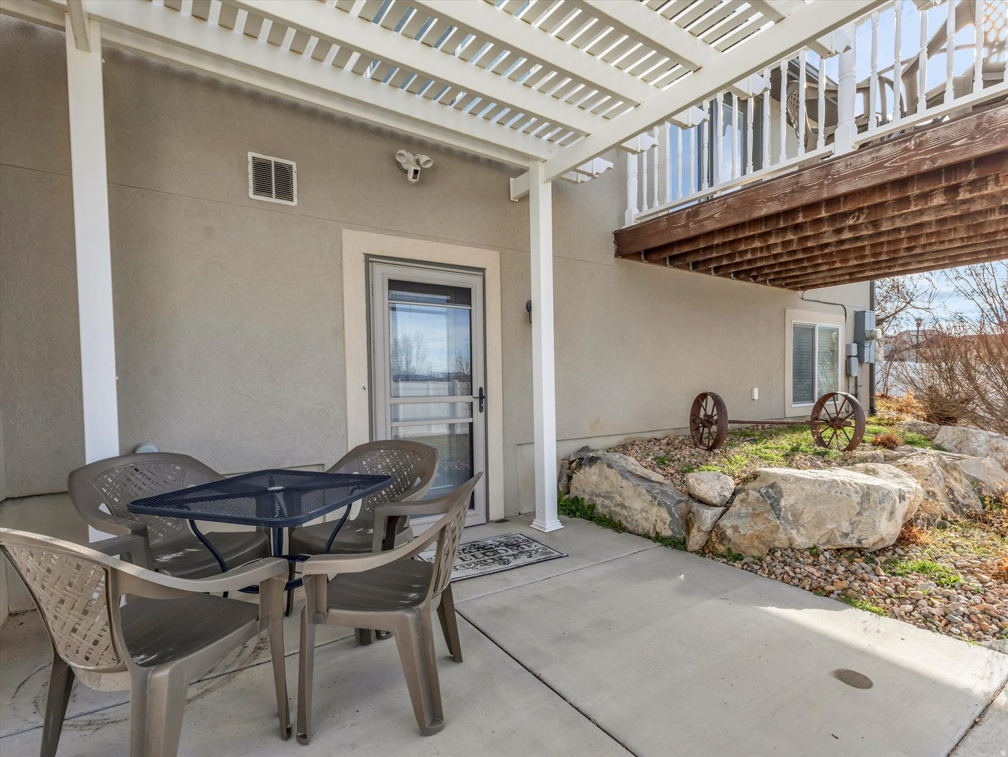 LONE TREE AT CIRCLE FIVE RANCH - Residential